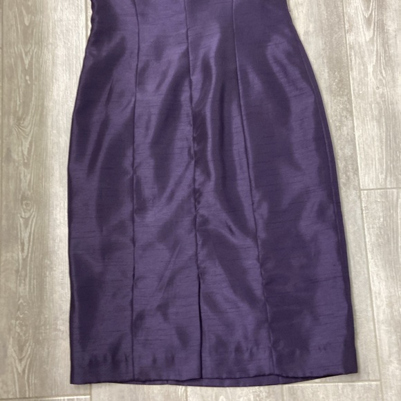Jones New York dress size 4. - Picture 8 of 10